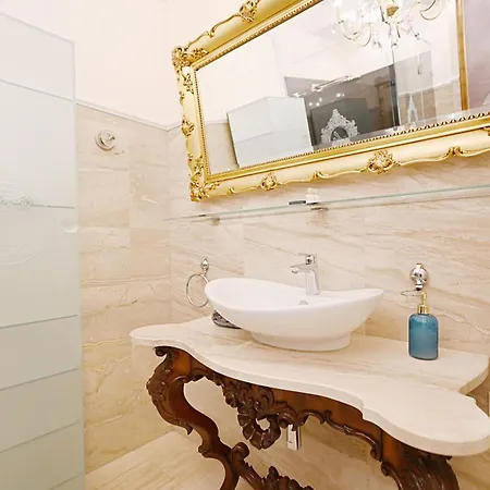 Apartament Large And Luxury 3city In With Two Balconies By Renters