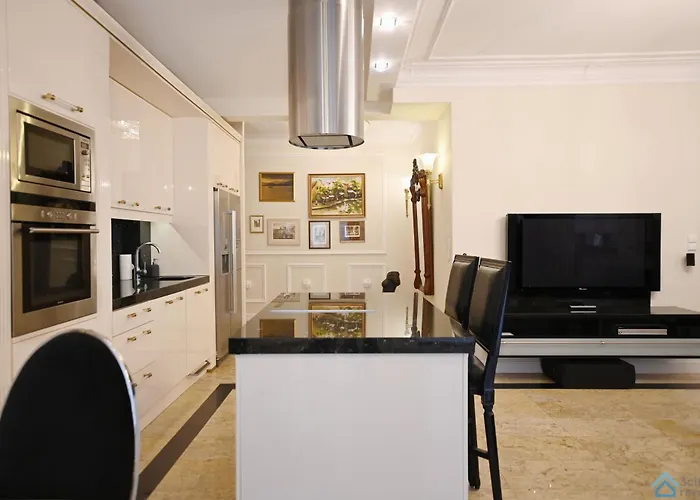 Appartamento Large And Luxury 3city In With Two Balconies By Renters Danzica